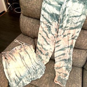 Silk tank and cargo pants suit